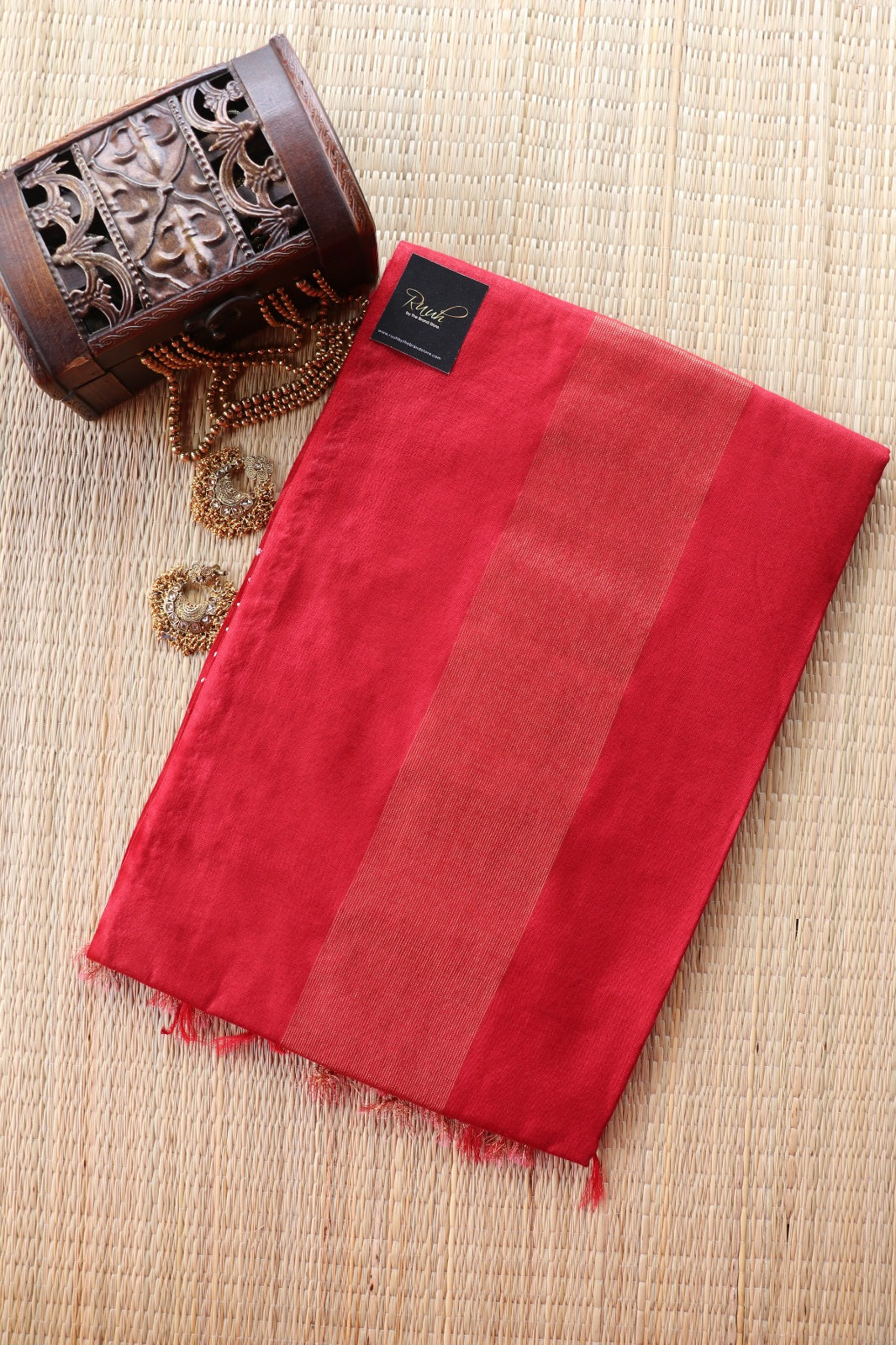 ART SILK SAREE IN STRIPE PATTERN - RED