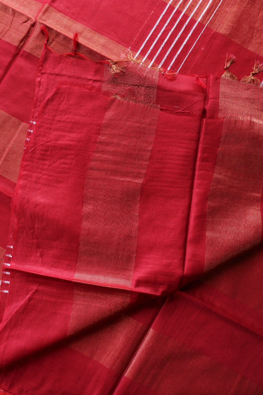 ART SILK SAREE IN STRIPE PATTERN - RED