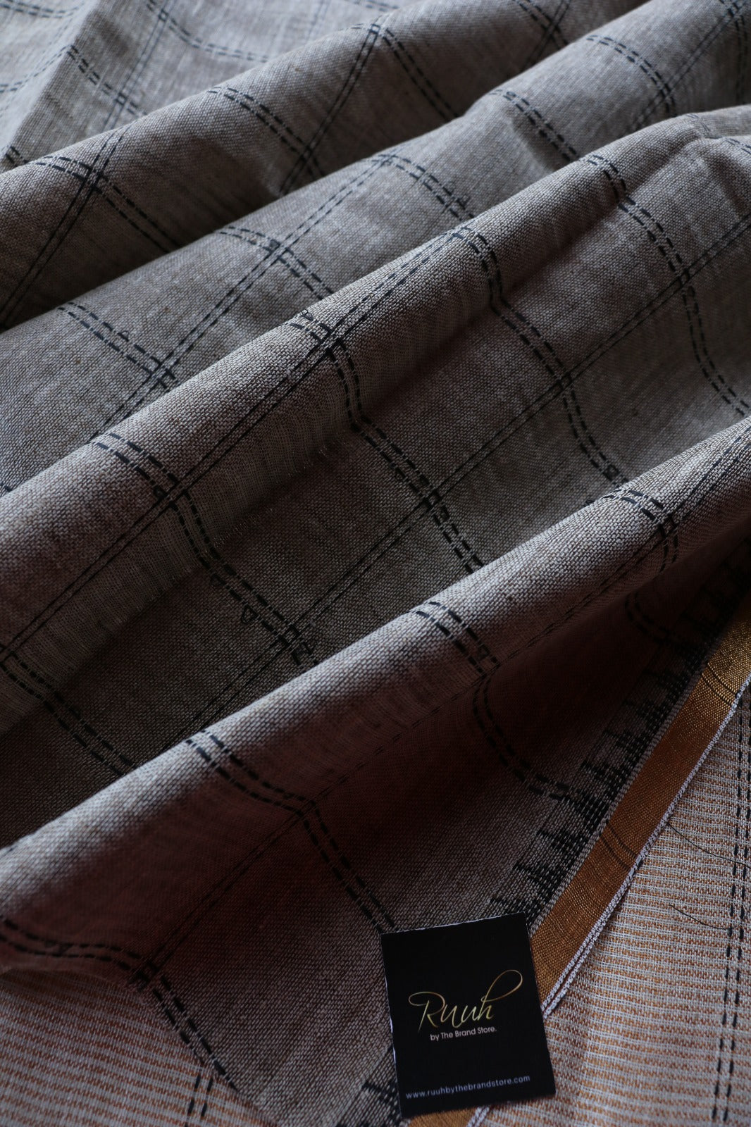 PURE LINEN CHECK SAREE TBS26PLC