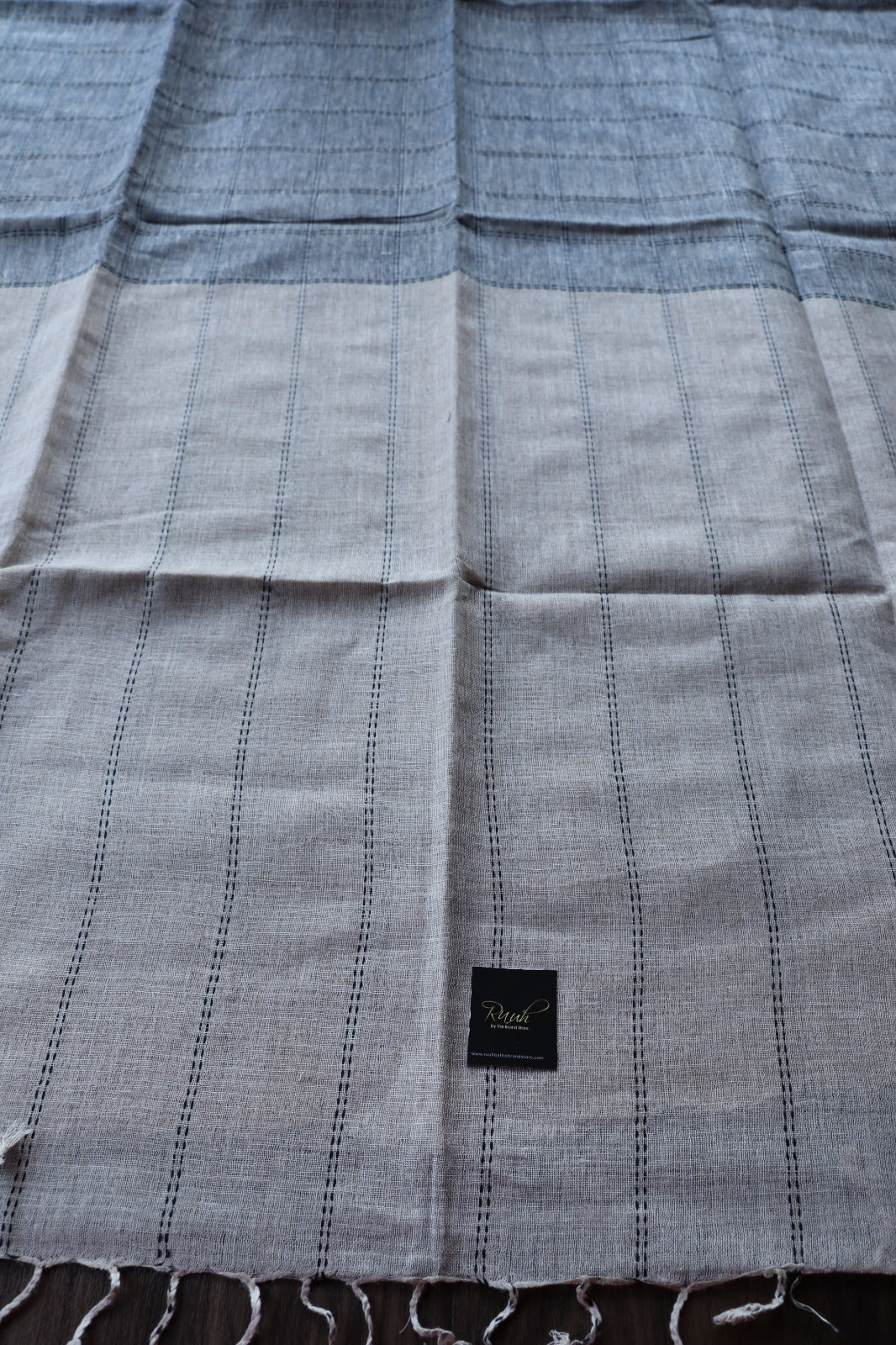 PURE LINEN CHECK SAREE - TBS26PLC