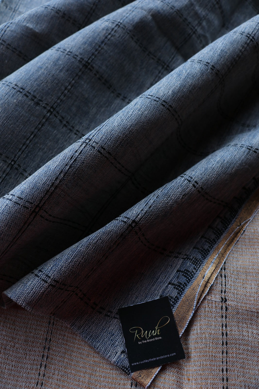 PURE LINEN CHECK SAREE - TBS26PLC