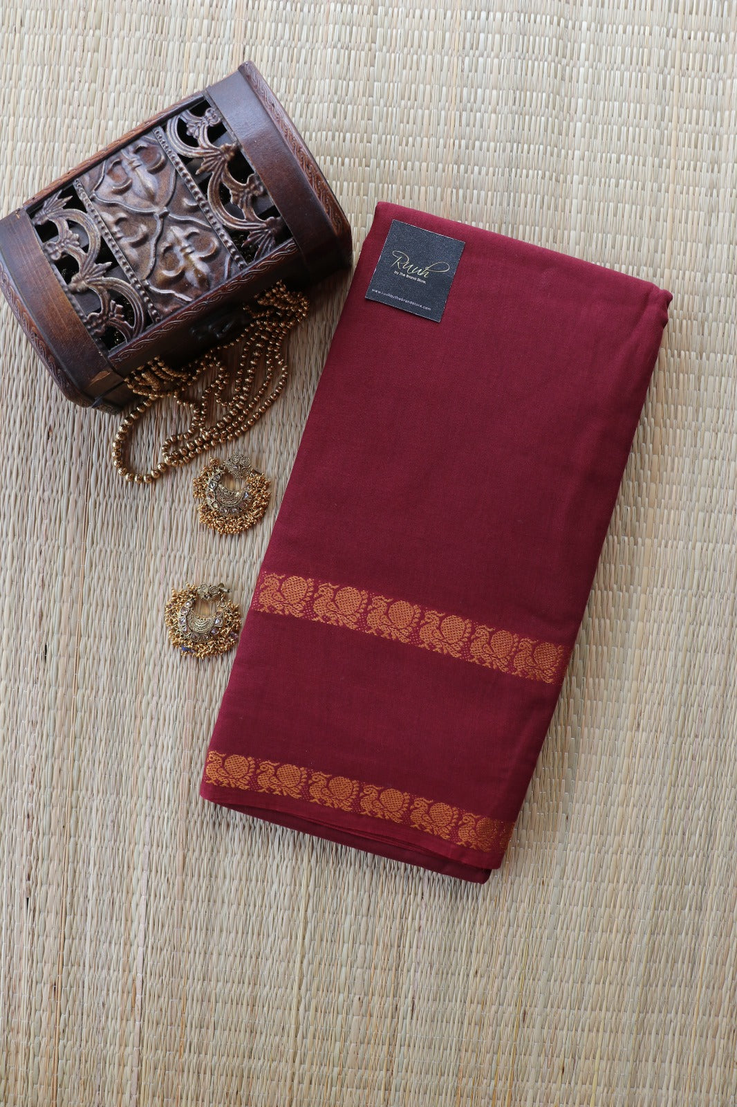 PLAIN SUNGUDI SAREE- MAROON TBS26MSS