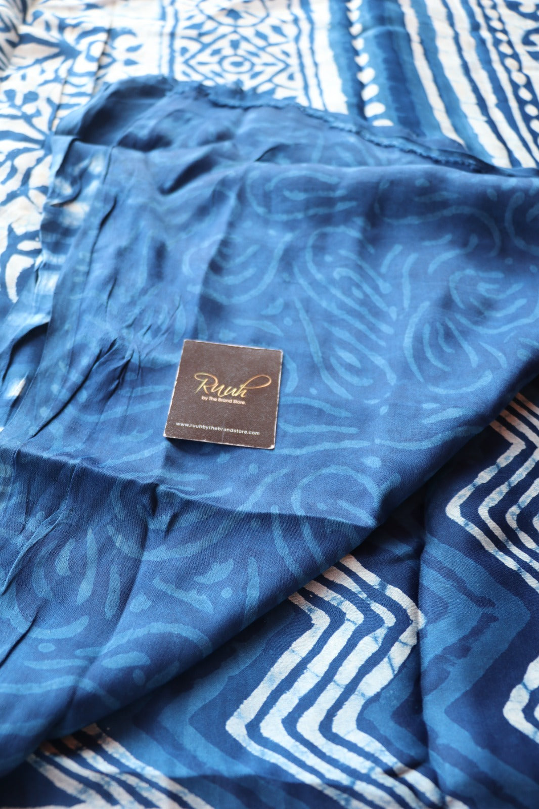 INDIGO MODAL SILK 1