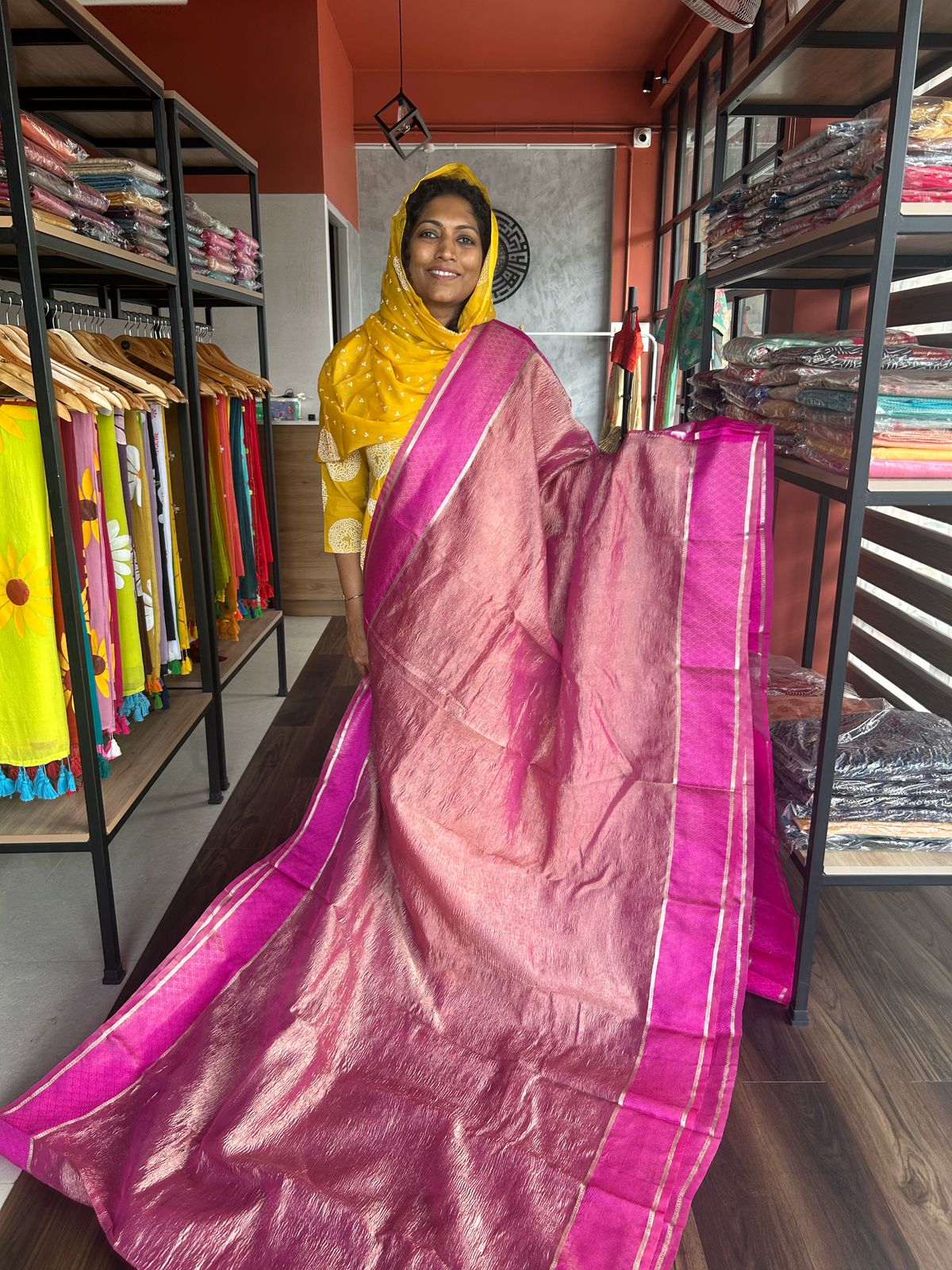 BANARASI CRUSH SAREE PINK