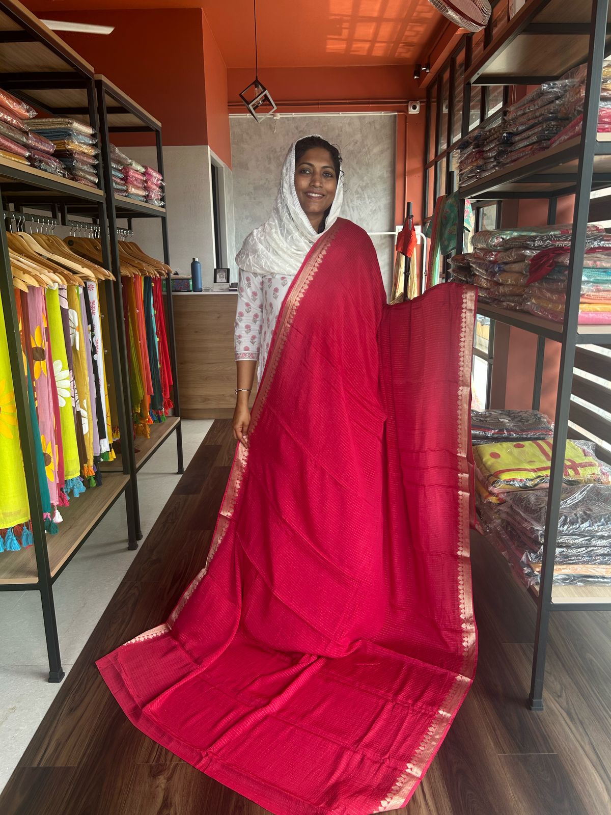 PINKISH RED VISCOSE STRIPE SAREE