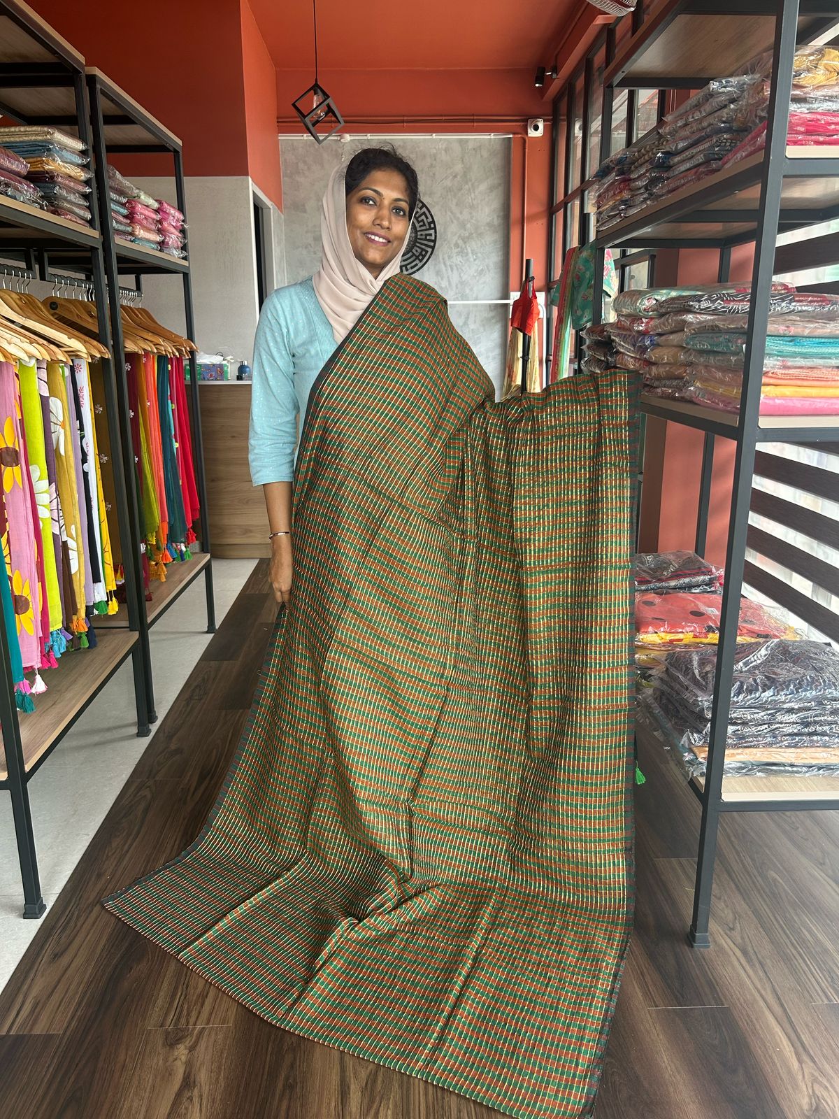 DARK GREEN MUL COTTON WITH GOLDEN ZARI CHECK