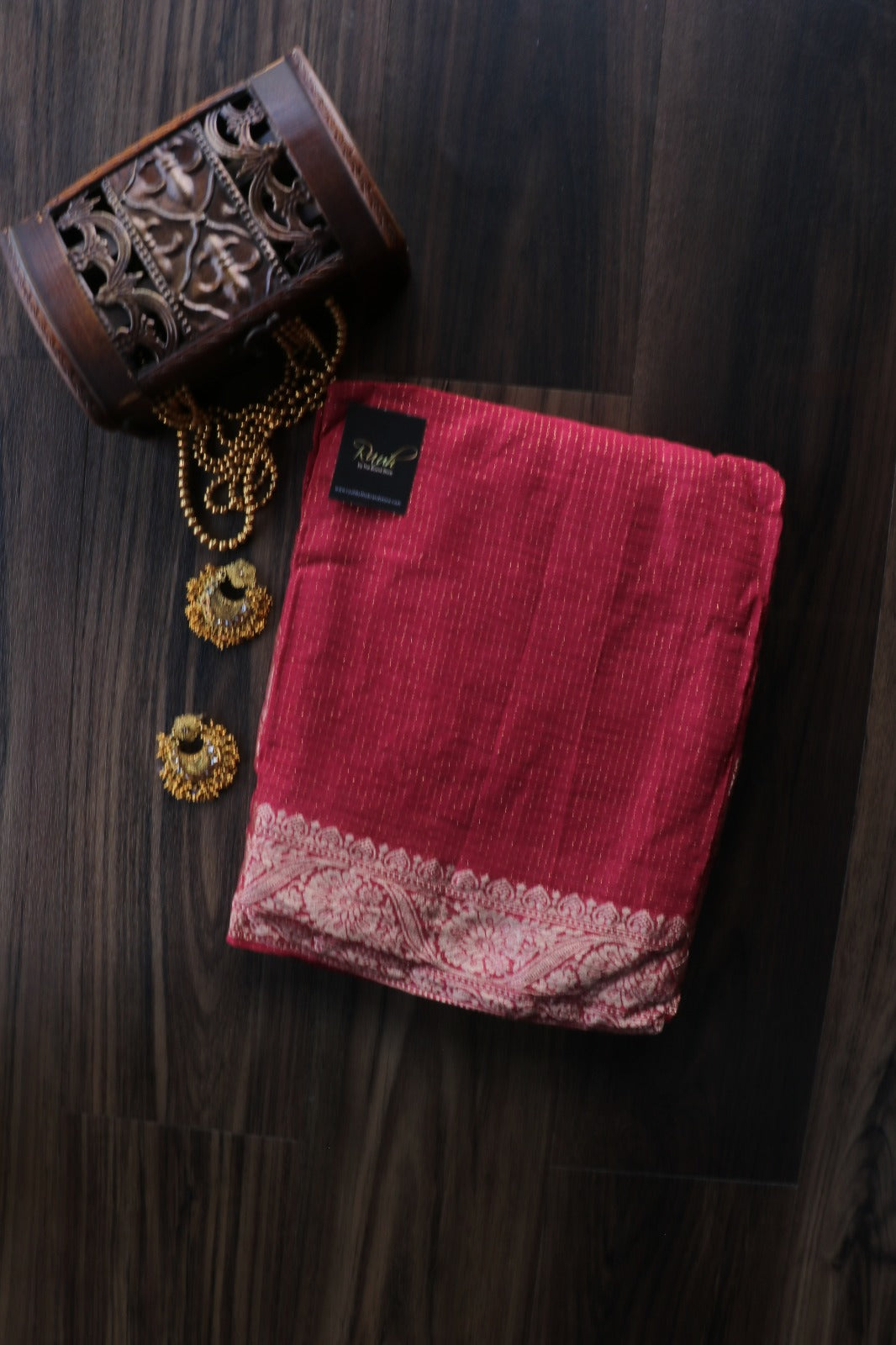 MAUVE VISCOSE CHINNON WITH ZARI STRIPES