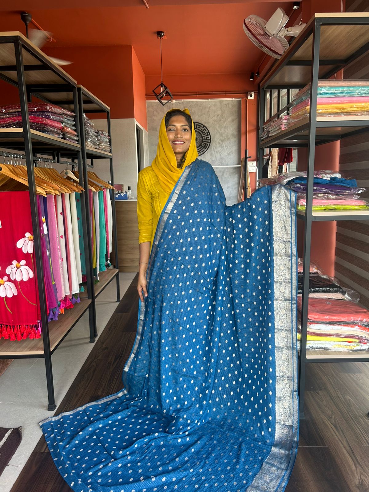 BLUE VISCOSE CHINNON SAREE