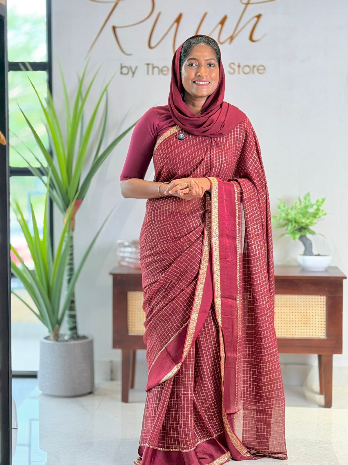 DEEP MAROON VISCOSE CHECK SAREE - TBS26VC