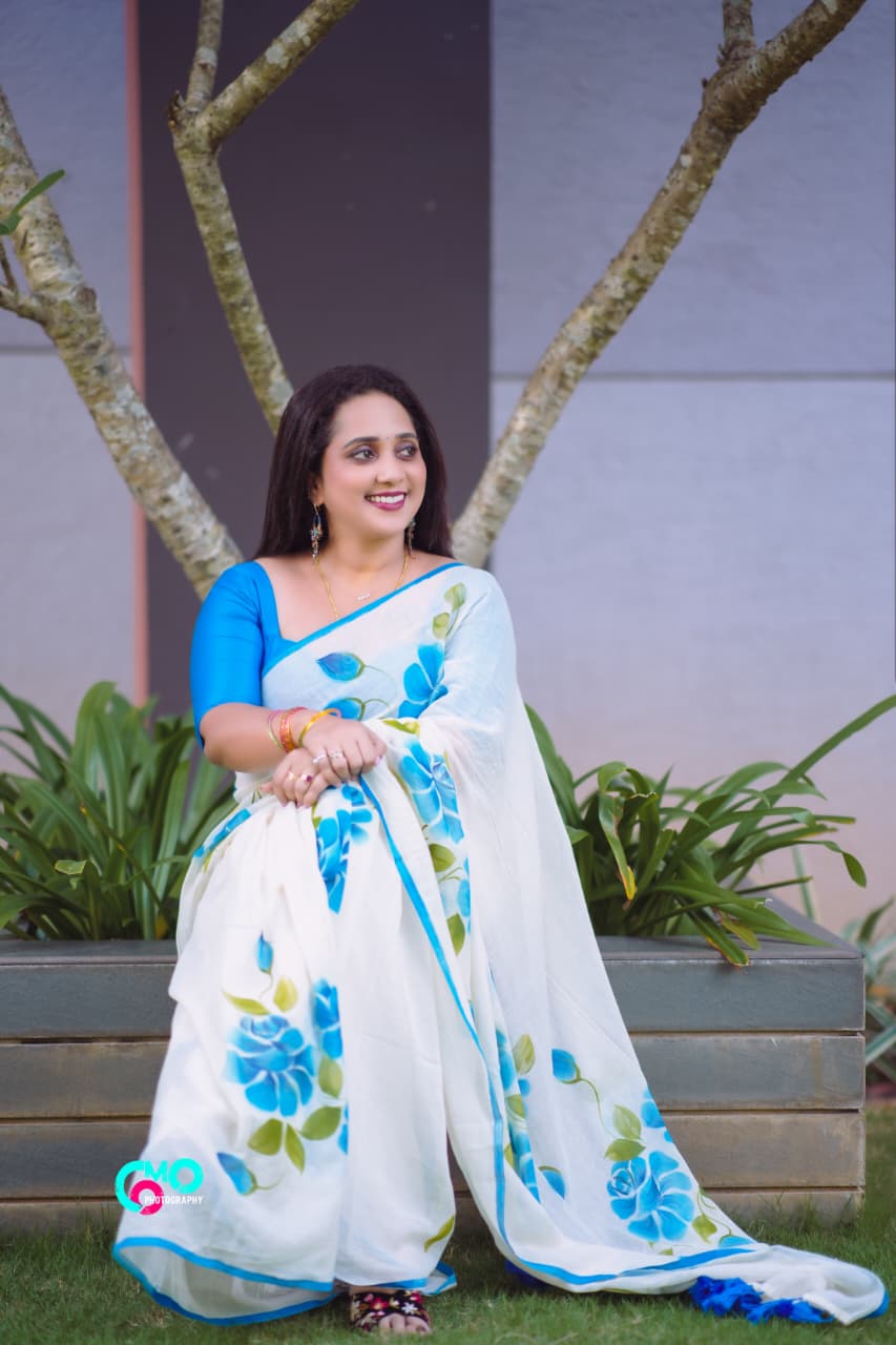 BLUE FLORAL HANDPAINTED MULMUL COTTON SAREE