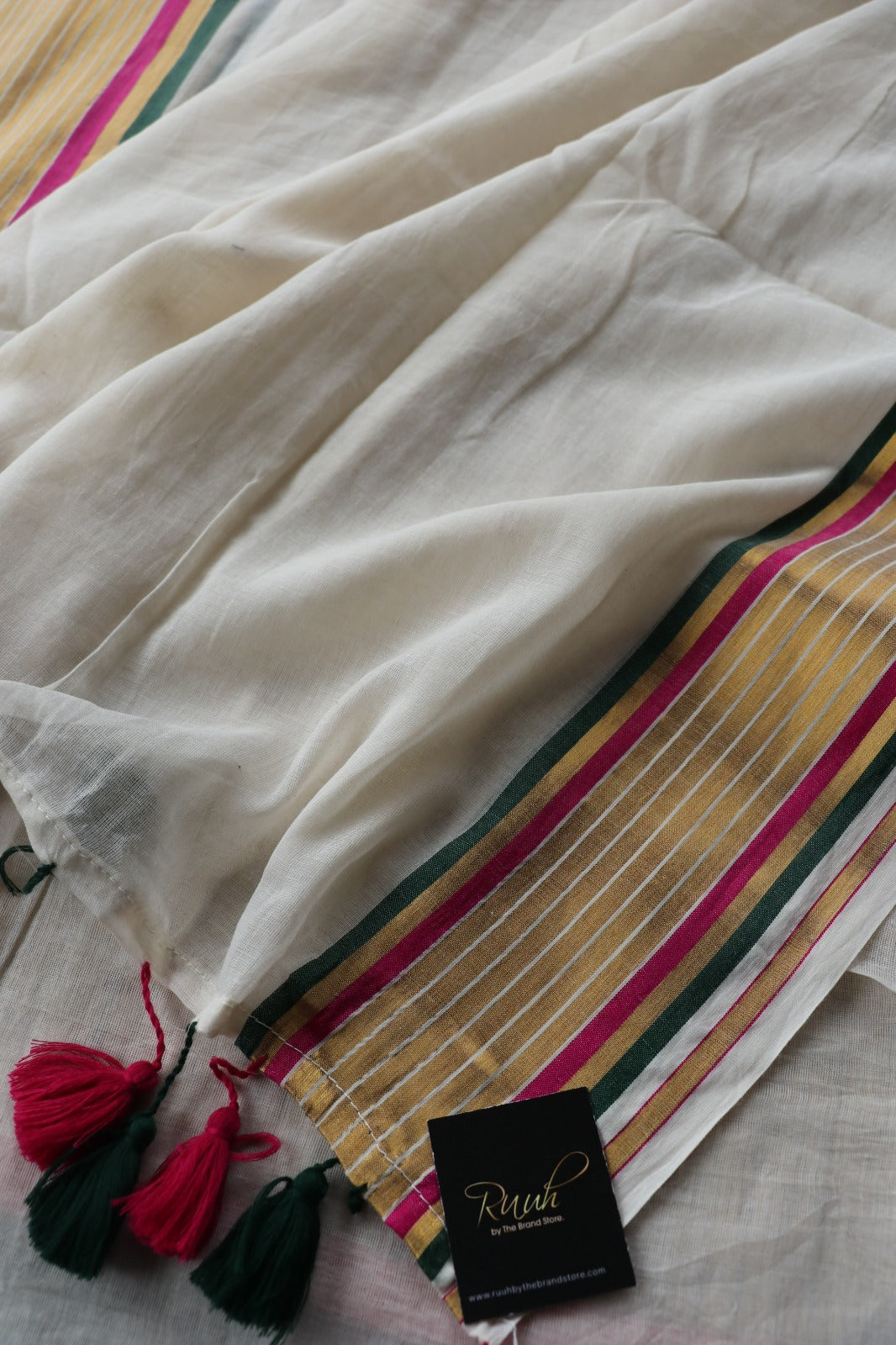 MUL COTTON SAREE WITH ZARI AND COLOUR BORDER- TBS26ZCB